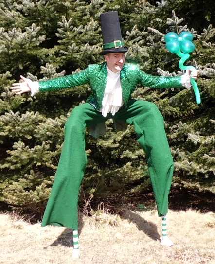 Leprechaun Stiltwalker New York